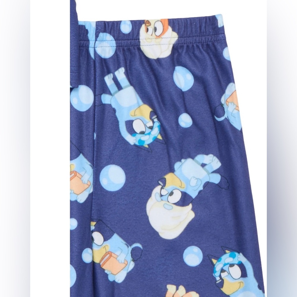 NWT Bluey Pajama Set 3T Long Sleeve Button Up Sleepwear Unisex Toddler - Picture 2 of 11